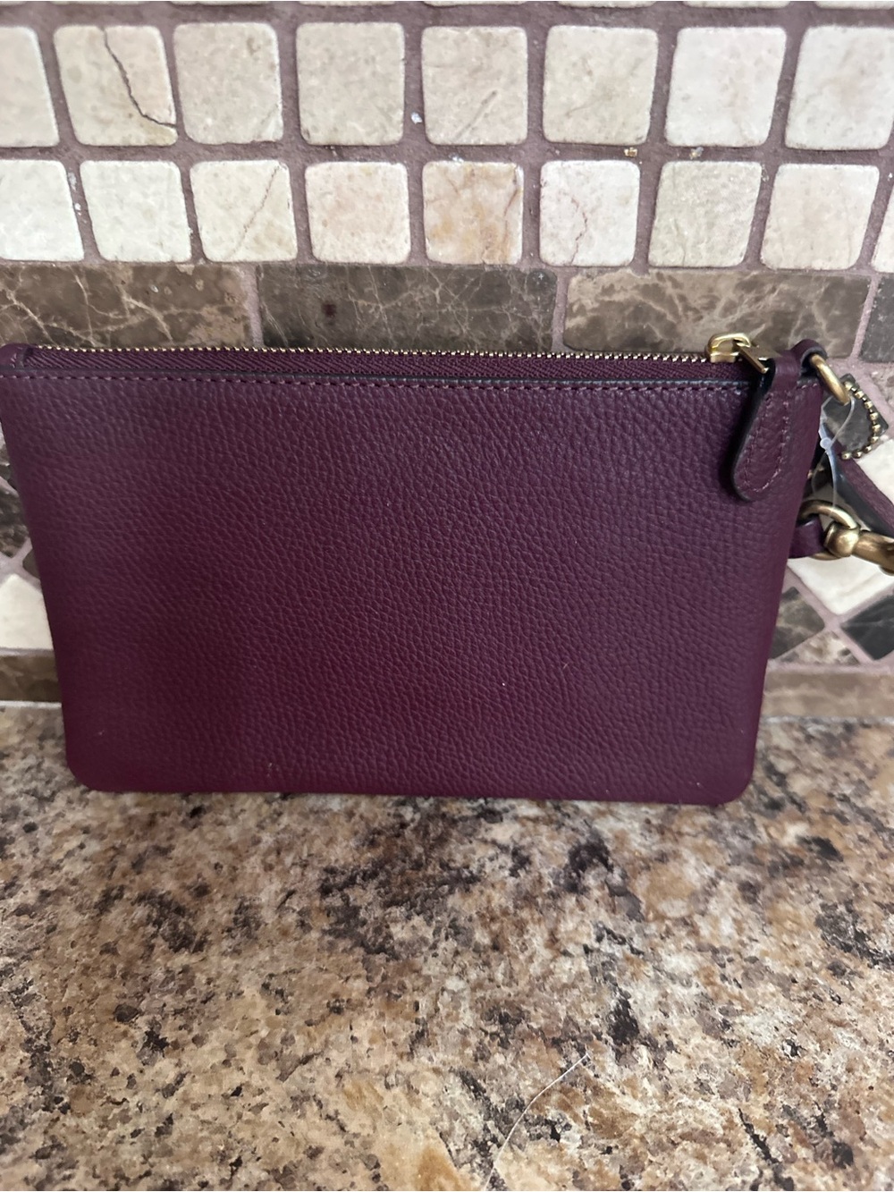 Coach Pebbled Merlot Signature Corner Zip Wristlet NWT Quiet Luxury Old Money - Picture 4 of 9